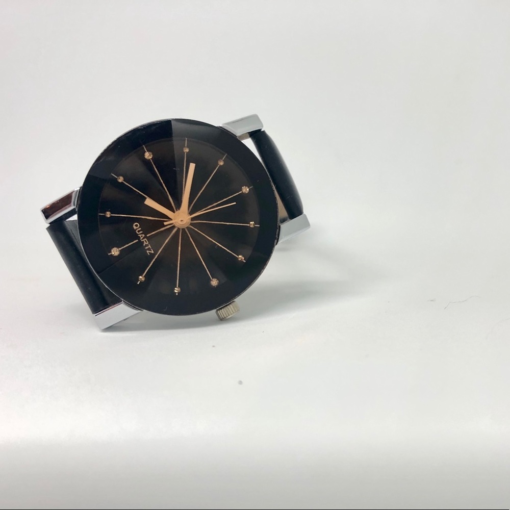 Classy Black Faceted Wristwatch
